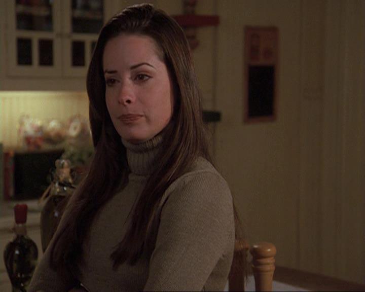 Charmed-Online-dot-412LostAndBound2185.jpg