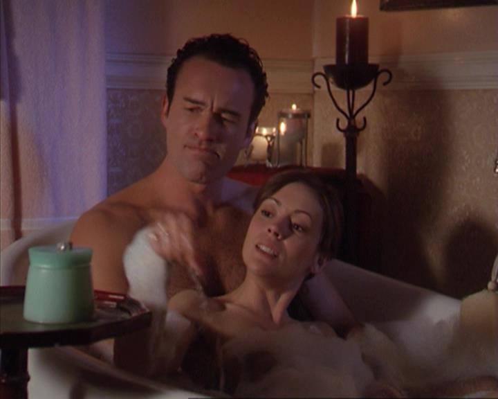 Charmed-Online-dot-412LostAndBound2275.jpg