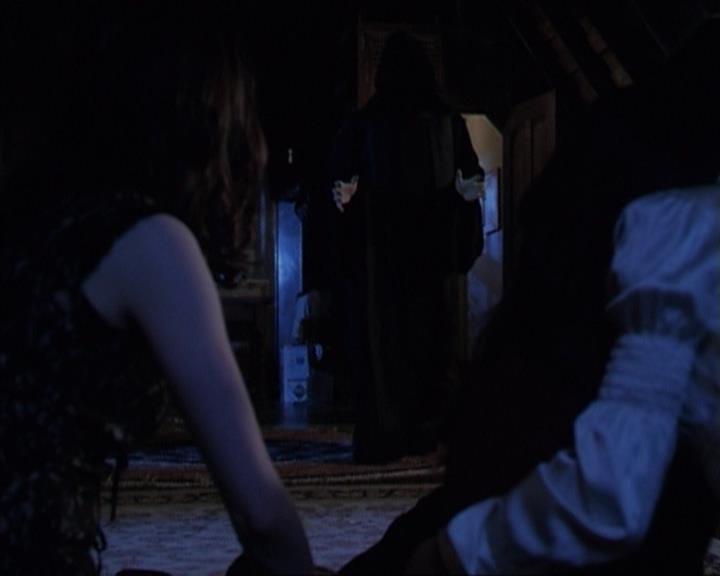Charmed-Online-dot-413CharmedAndDangerous0014.jpg