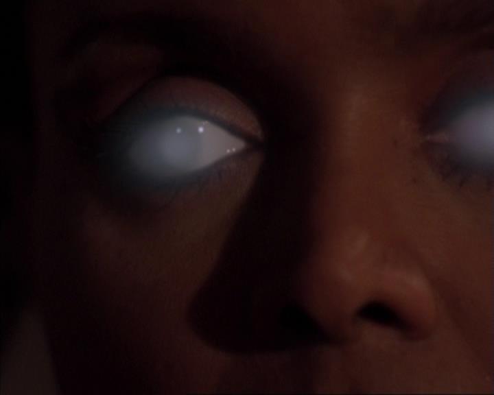 Charmed-Online-dot-413CharmedAndDangerous0052.jpg