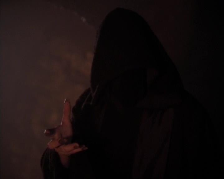 Charmed-Online-dot-413CharmedAndDangerous0107.jpg