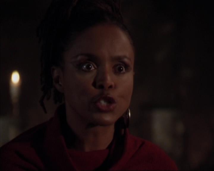 Charmed-Online-dot-413CharmedAndDangerous0112.jpg