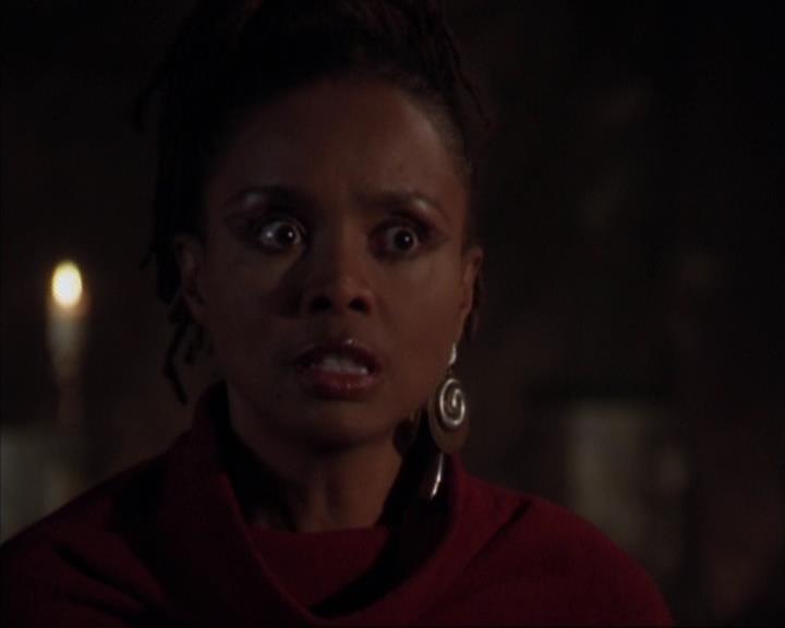 Charmed-Online-dot-413CharmedAndDangerous0120.jpg