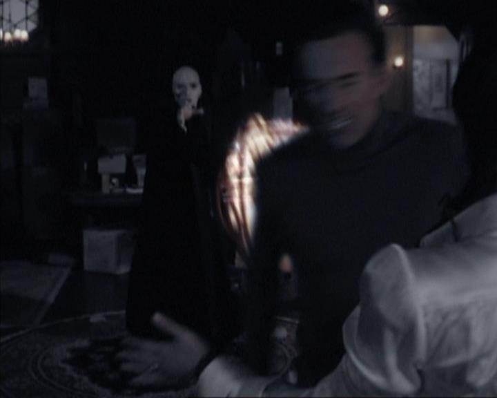 Charmed-Online-dot-413CharmedAndDangerous0289.jpg