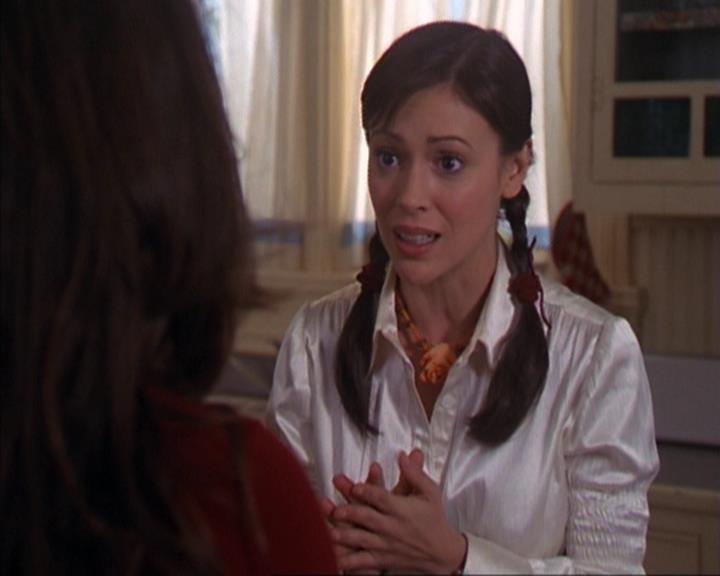 Charmed-Online-dot-413CharmedAndDangerous0323.jpg