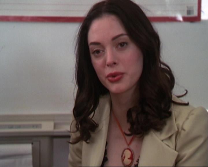 Charmed-Online-dot-413CharmedAndDangerous0363.jpg