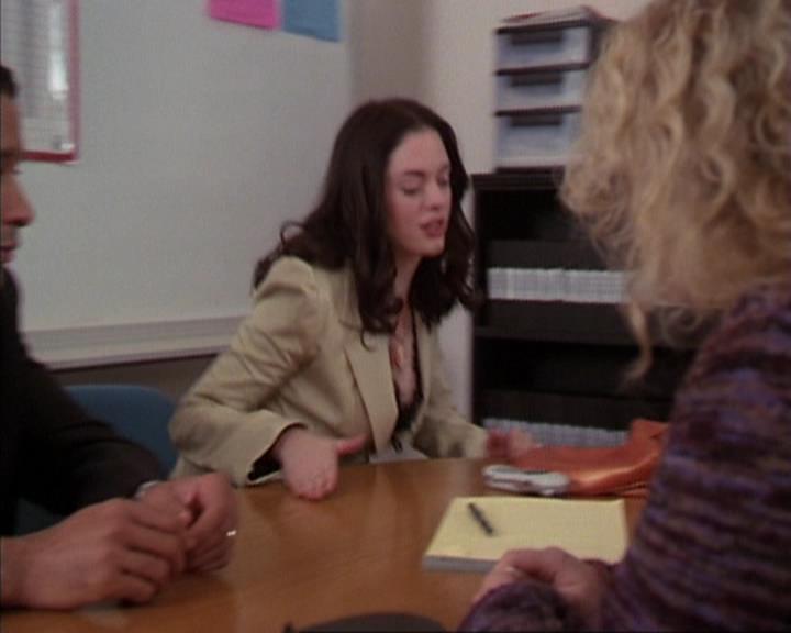 Charmed-Online-dot-413CharmedAndDangerous0386.jpg