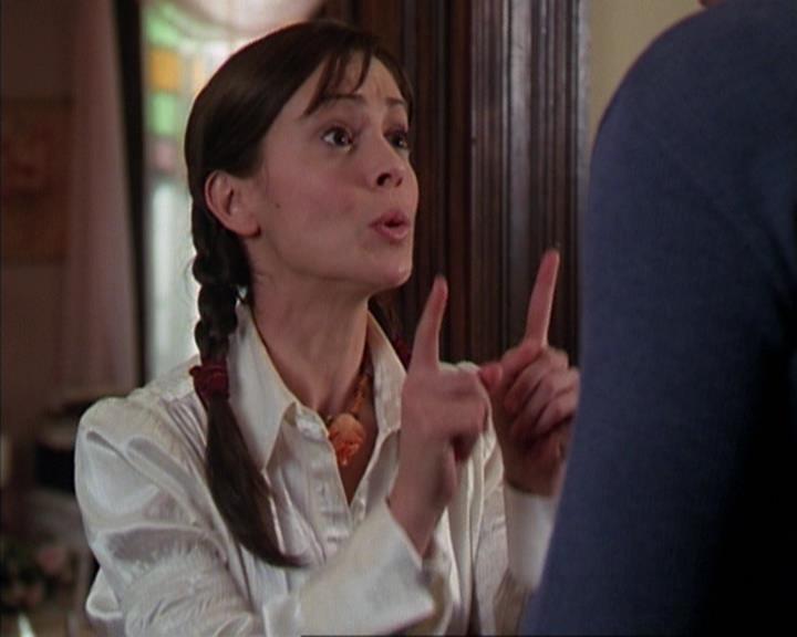 Charmed-Online-dot-413CharmedAndDangerous0455.jpg