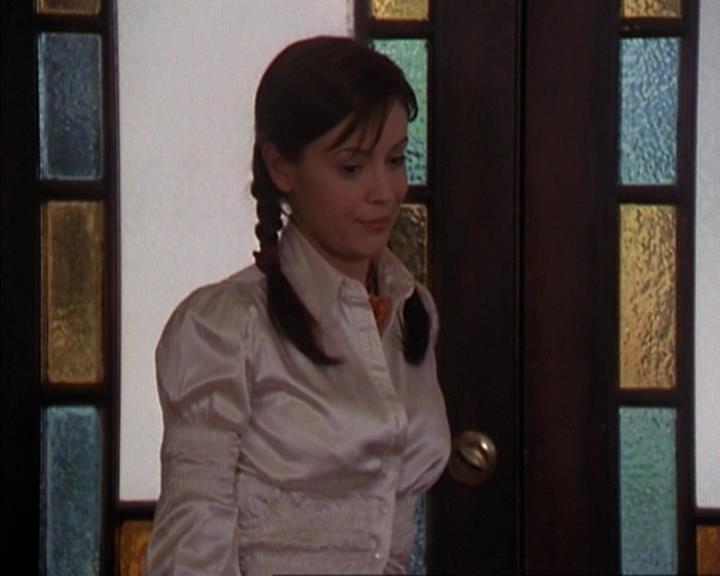 Charmed-Online-dot-413CharmedAndDangerous0467.jpg