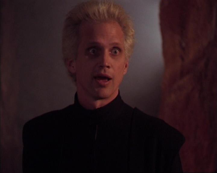 Charmed-Online-dot-413CharmedAndDangerous0528.jpg