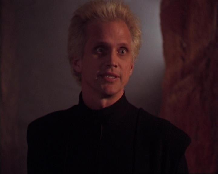 Charmed-Online-dot-413CharmedAndDangerous0529.jpg