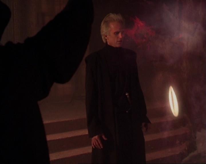 Charmed-Online-dot-413CharmedAndDangerous0586.jpg