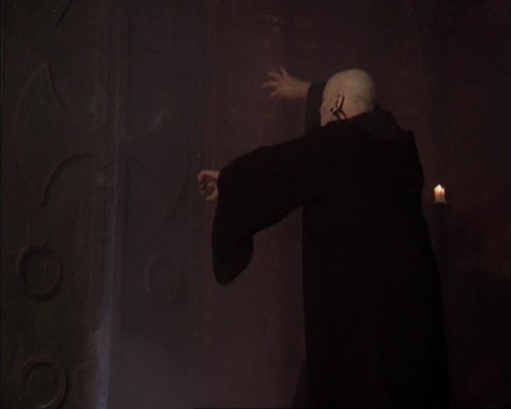 Charmed-Online-dot-413CharmedAndDangerous0636.jpg