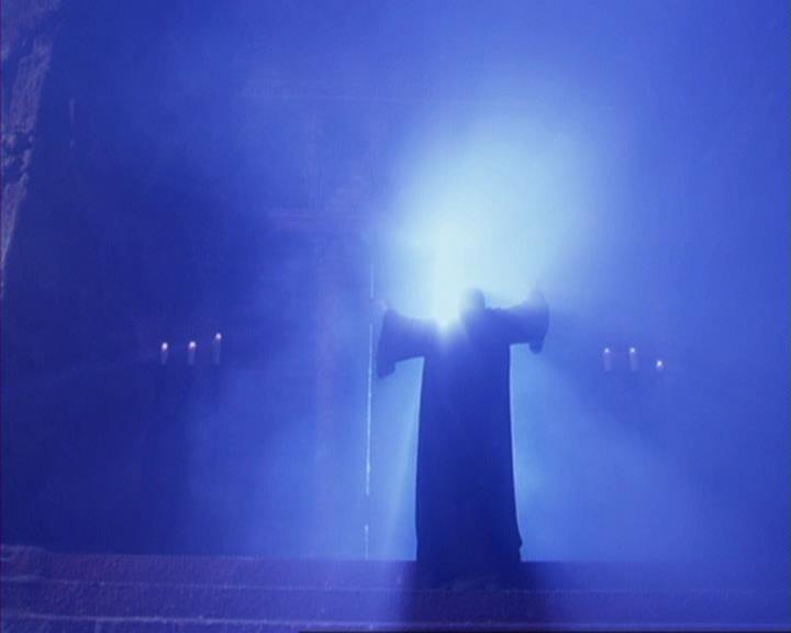 Charmed-Online-dot-413CharmedAndDangerous0640.jpg