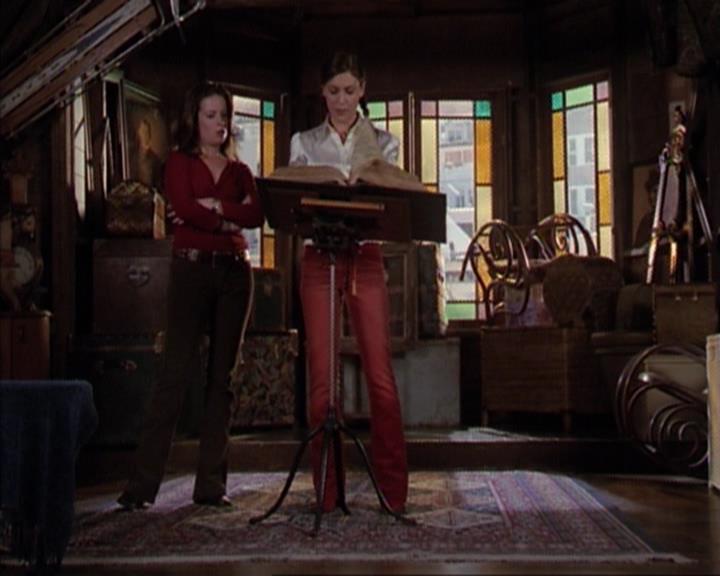 Charmed-Online-dot-413CharmedAndDangerous0693.jpg