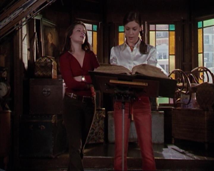 Charmed-Online-dot-413CharmedAndDangerous0700.jpg