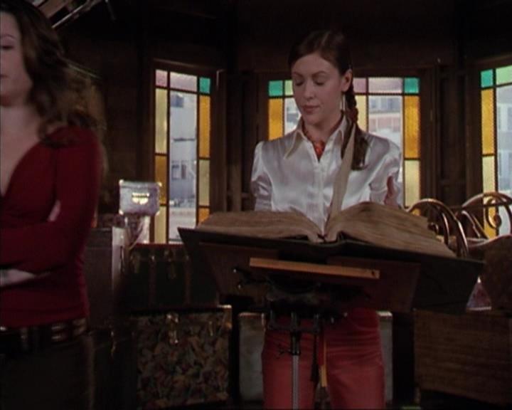 Charmed-Online-dot-413CharmedAndDangerous0704.jpg
