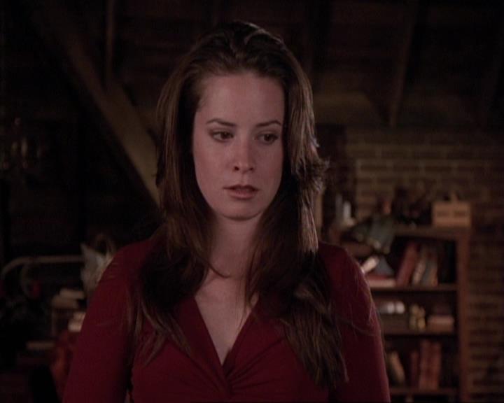 Charmed-Online-dot-413CharmedAndDangerous0754.jpg