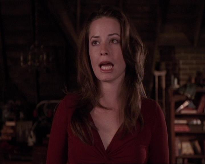 Charmed-Online-dot-413CharmedAndDangerous0790.jpg