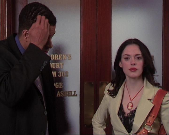 Charmed-Online-dot-413CharmedAndDangerous0886.jpg