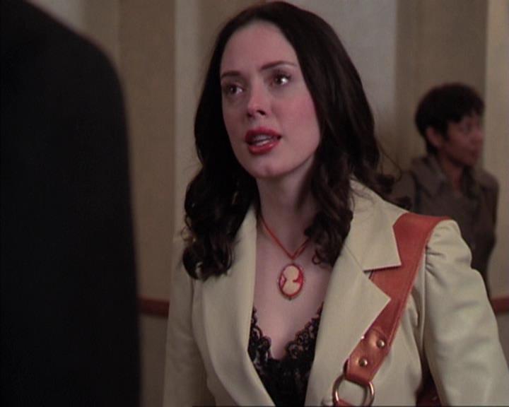 Charmed-Online-dot-413CharmedAndDangerous0941.jpg