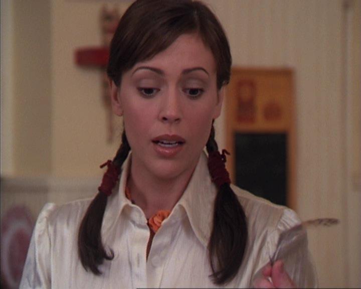 Charmed-Online-dot-413CharmedAndDangerous0958.jpg