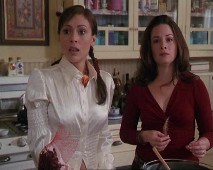 Charmed-Online-dot-413CharmedAndDangerous0967.jpg
