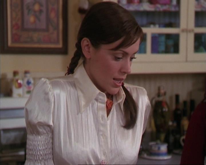 Charmed-Online-dot-413CharmedAndDangerous0977.jpg