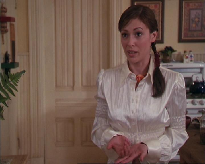 Charmed-Online-dot-413CharmedAndDangerous0993.jpg