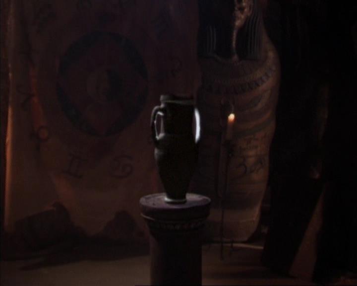 Charmed-Online-dot-413CharmedAndDangerous1053.jpg