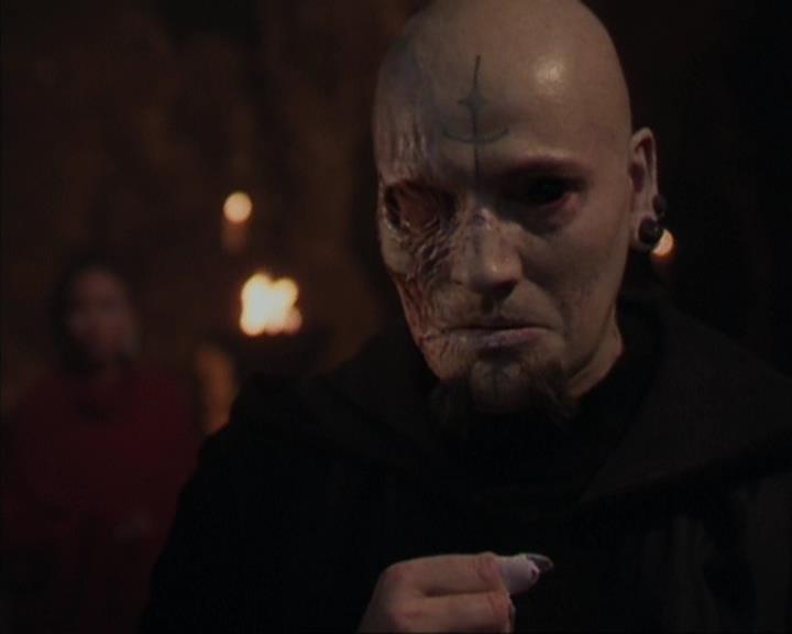 Charmed-Online-dot-413CharmedAndDangerous1105.jpg