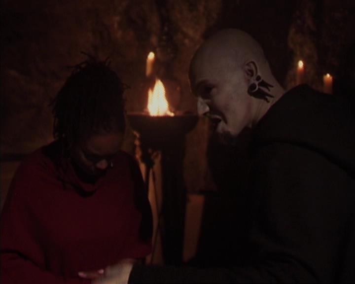 Charmed-Online-dot-413CharmedAndDangerous1116.jpg