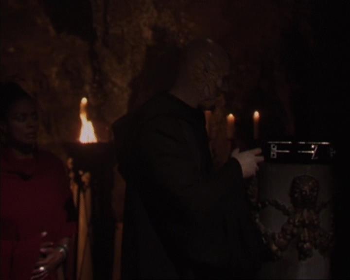 Charmed-Online-dot-413CharmedAndDangerous1133.jpg