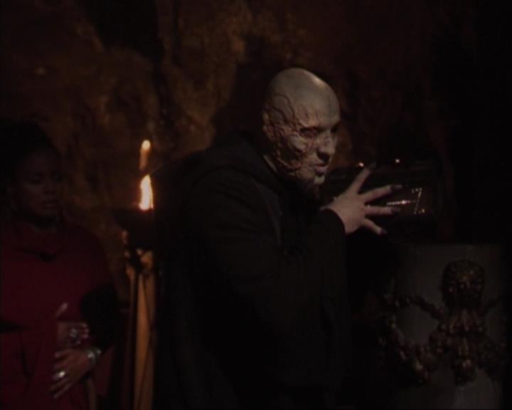 Charmed-Online-dot-413CharmedAndDangerous1136.jpg
