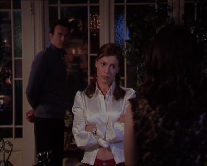 Charmed-Online-dot-413CharmedAndDangerous1363.jpg