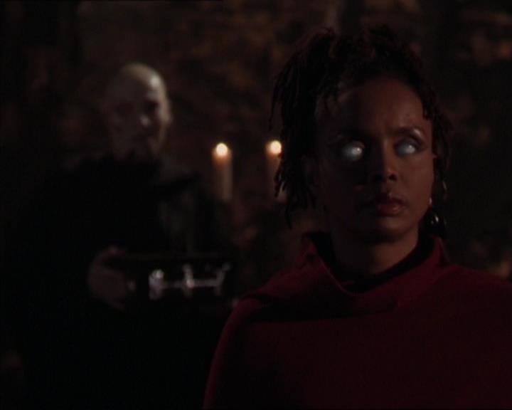 Charmed-Online-dot-413CharmedAndDangerous1405.jpg