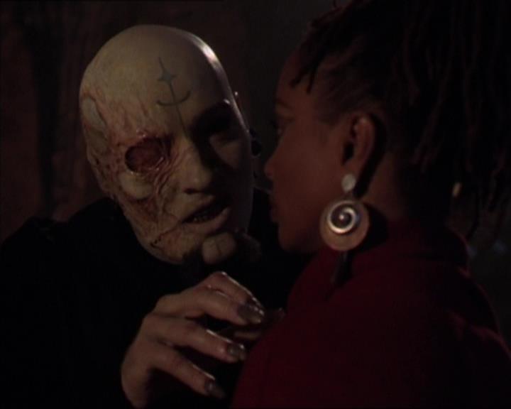 Charmed-Online-dot-413CharmedAndDangerous1412.jpg