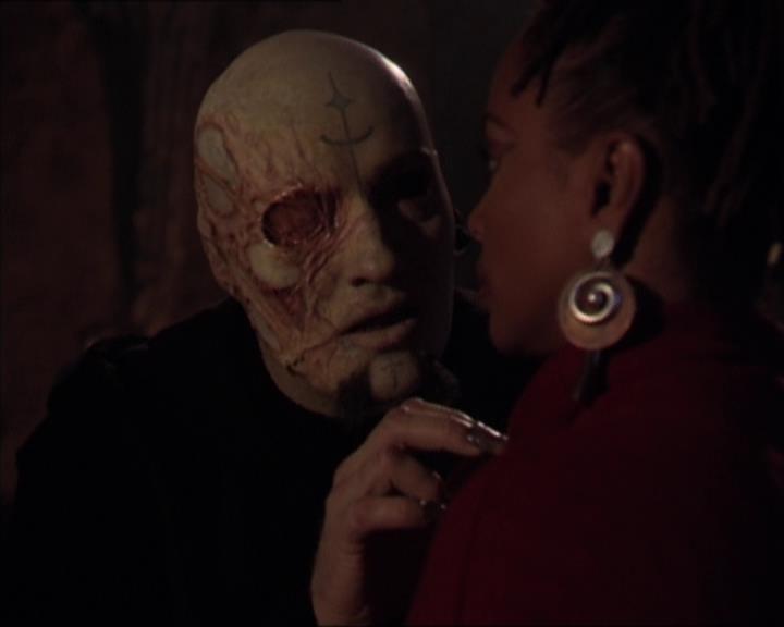 Charmed-Online-dot-413CharmedAndDangerous1420.jpg