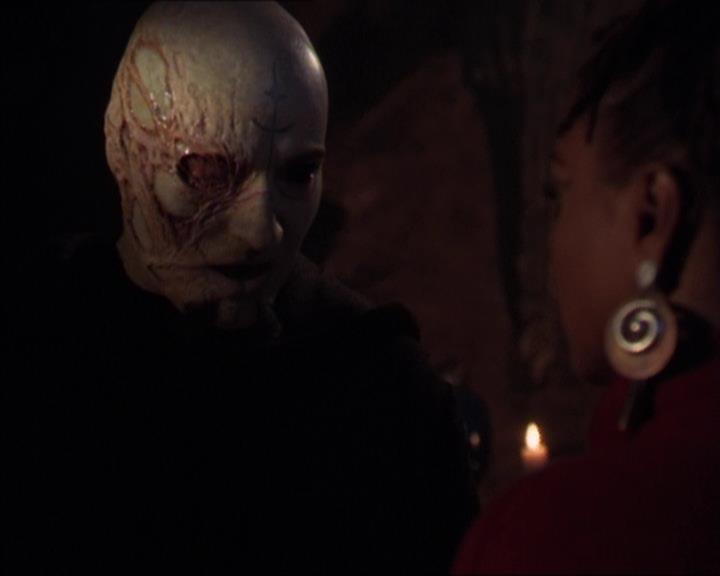 Charmed-Online-dot-413CharmedAndDangerous1426.jpg