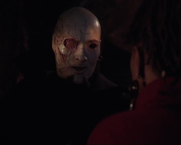 Charmed-Online-dot-413CharmedAndDangerous1446.jpg