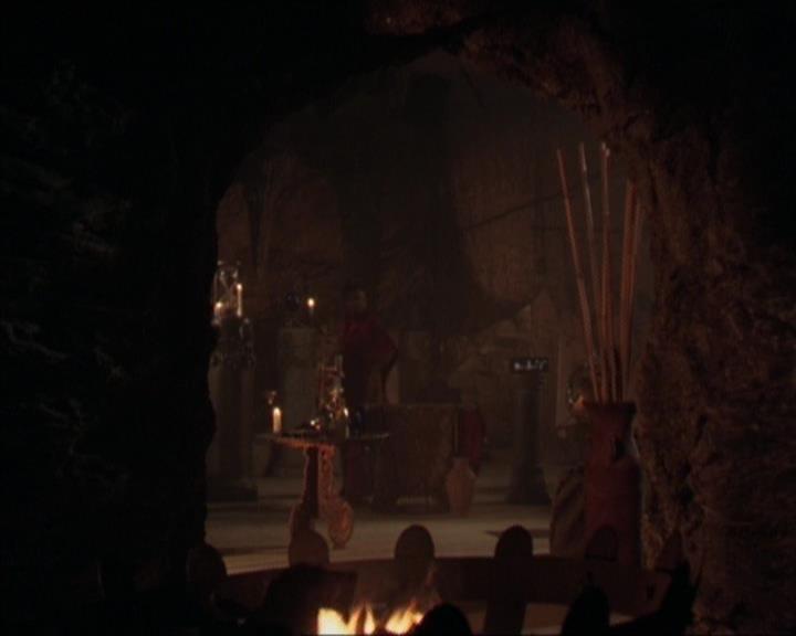Charmed-Online-dot-413CharmedAndDangerous1485.jpg