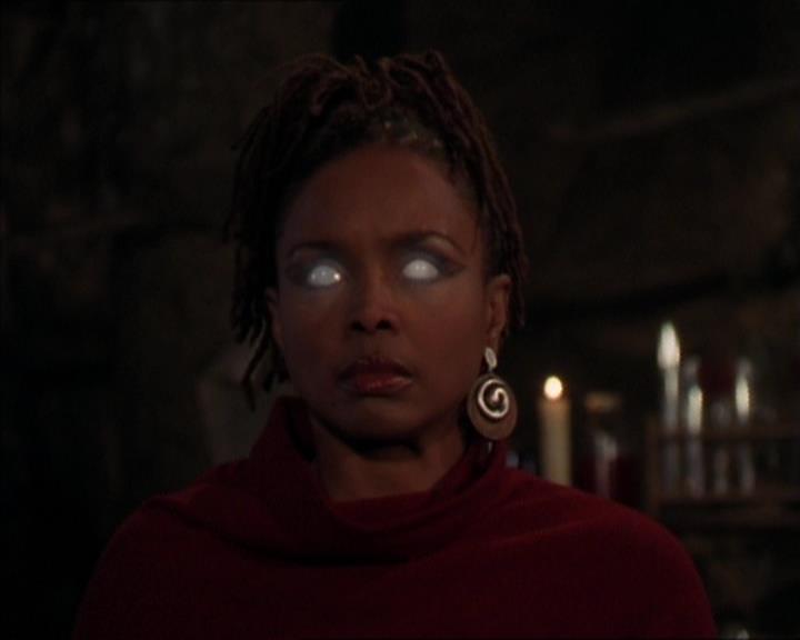 Charmed-Online-dot-413CharmedAndDangerous1492.jpg