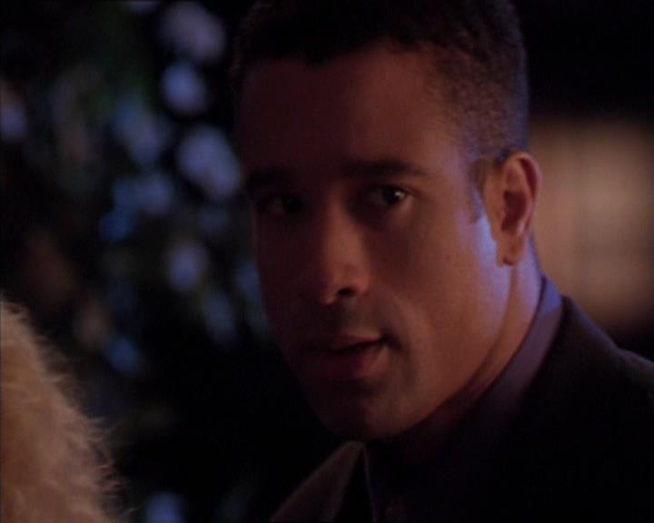 Charmed-Online-dot-413CharmedAndDangerous1700.jpg