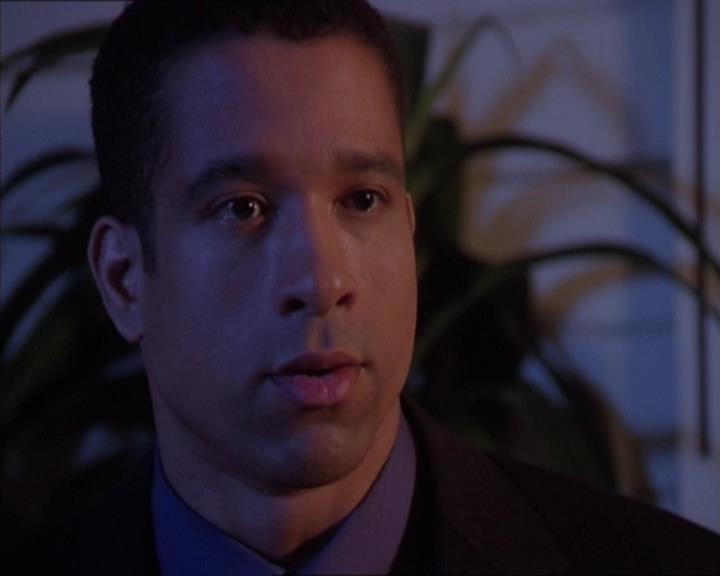 Charmed-Online-dot-413CharmedAndDangerous1784.jpg