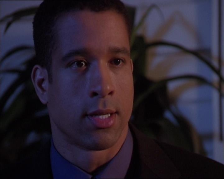 Charmed-Online-dot-413CharmedAndDangerous1785.jpg