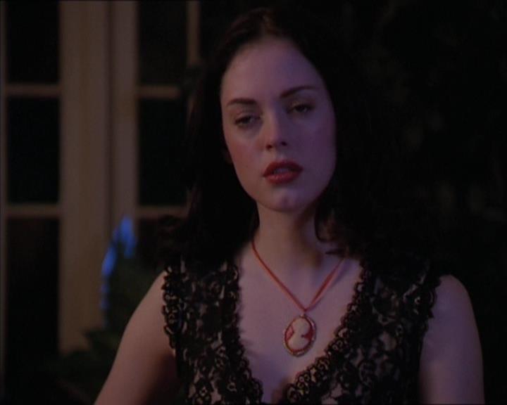 Charmed-Online-dot-413CharmedAndDangerous1827.jpg