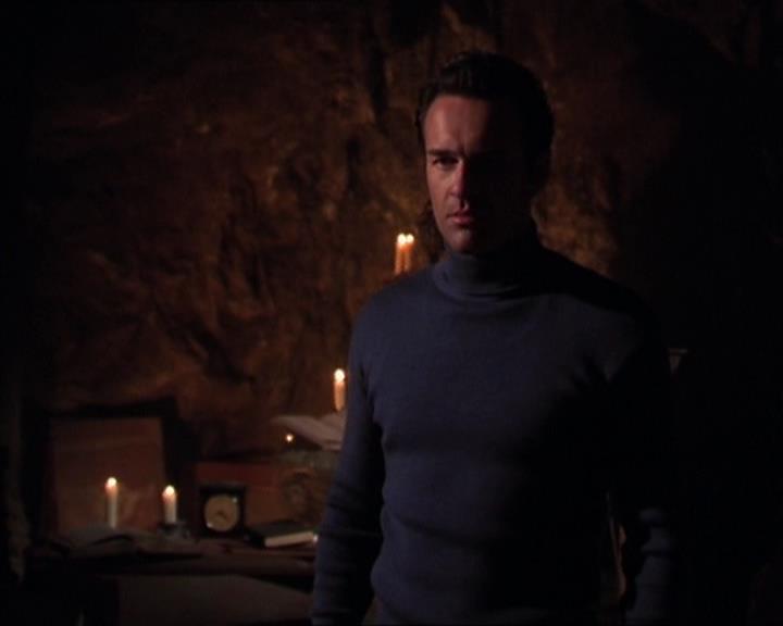 Charmed-Online-dot-413CharmedAndDangerous1900.jpg
