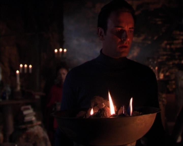 Charmed-Online-dot-413CharmedAndDangerous1978.jpg