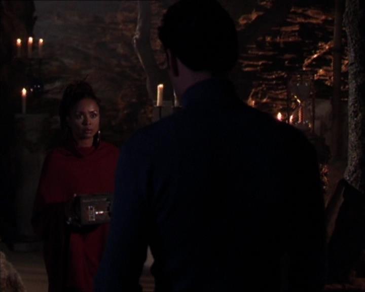 Charmed-Online-dot-413CharmedAndDangerous2006.jpg