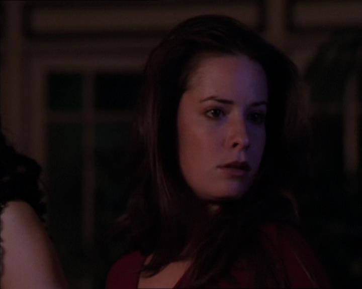 Charmed-Online-dot-413CharmedAndDangerous2035.jpg